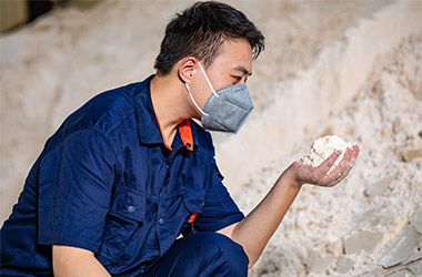 الزجاجة الزجاجية السائبة qa