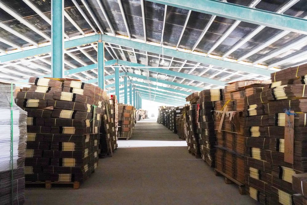 مستودع تغليف الكرتون المخصص